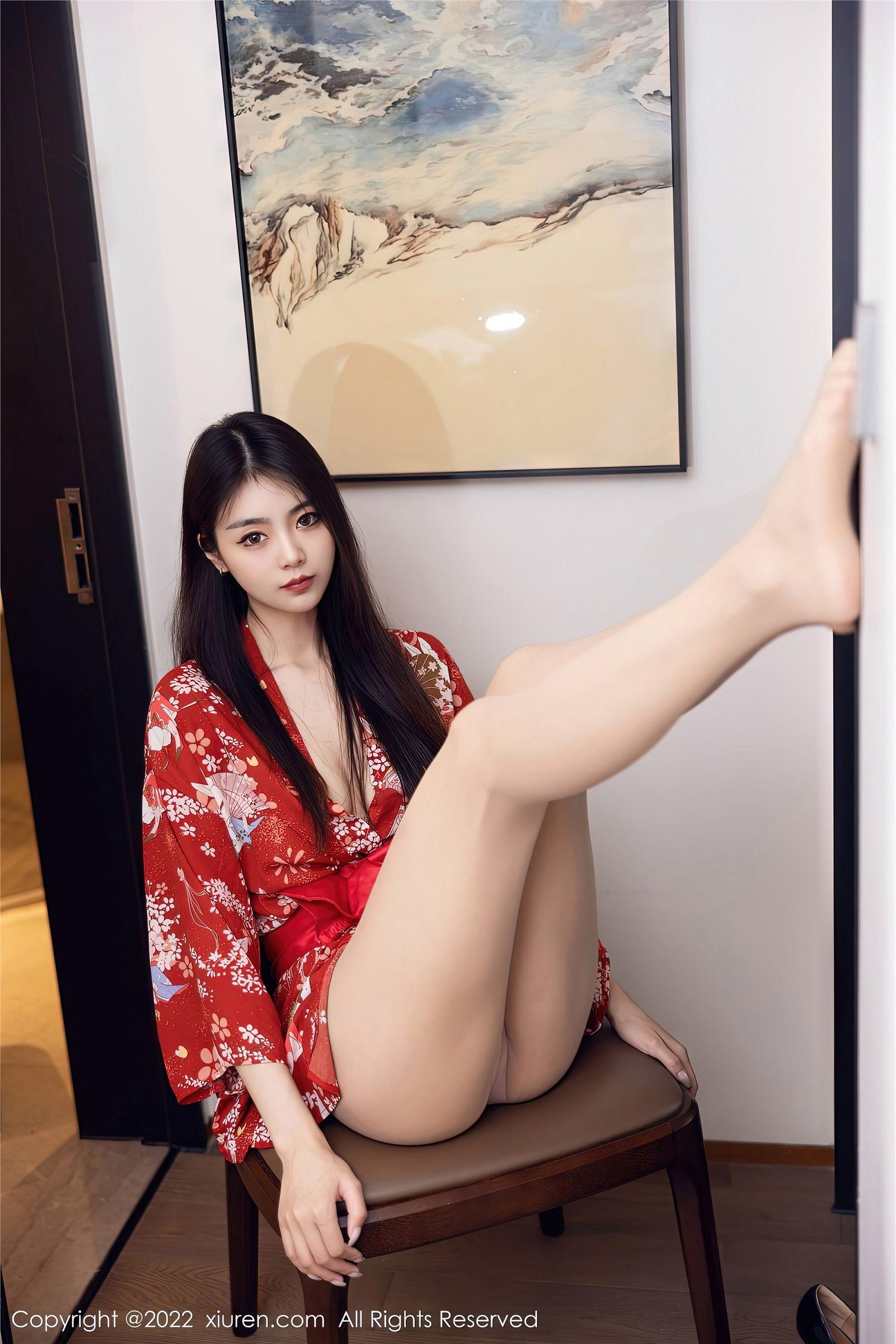 [XIUREN秀人网] 2022.10.20 NO.5736 可樂Vicky_p010