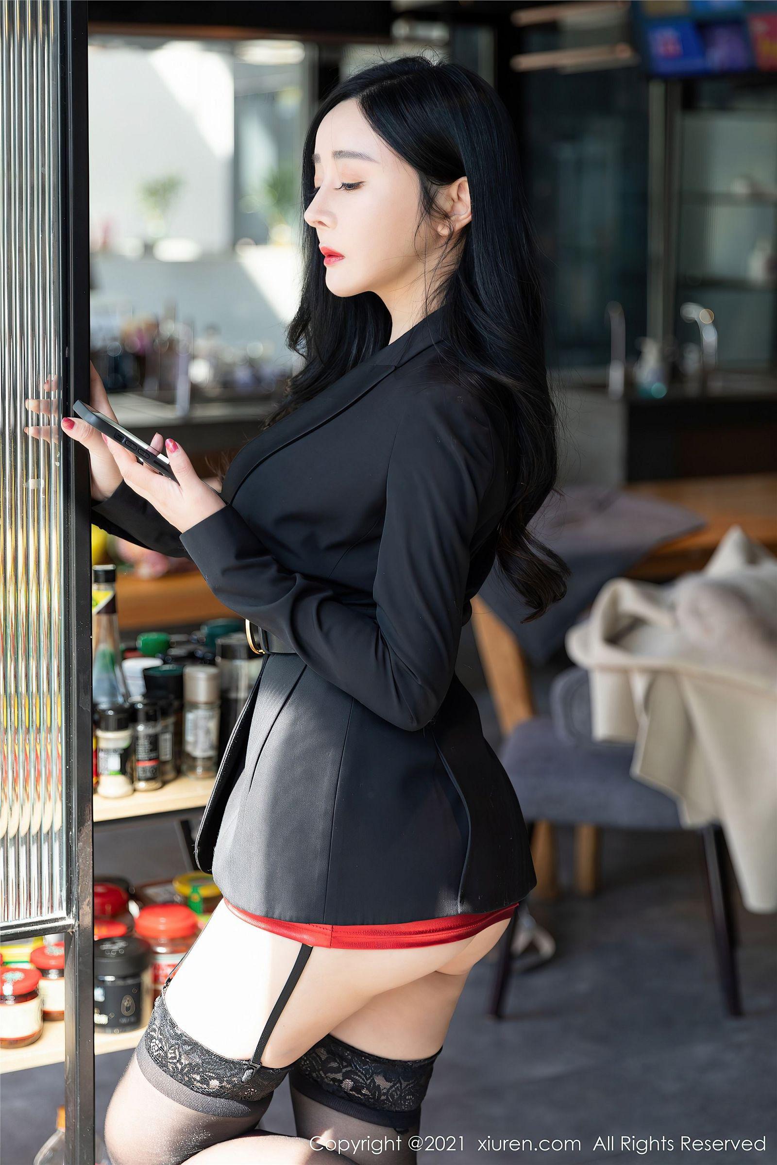 [XIUREN秀人网] 2021.03.01 NO.3148 允爾_p052