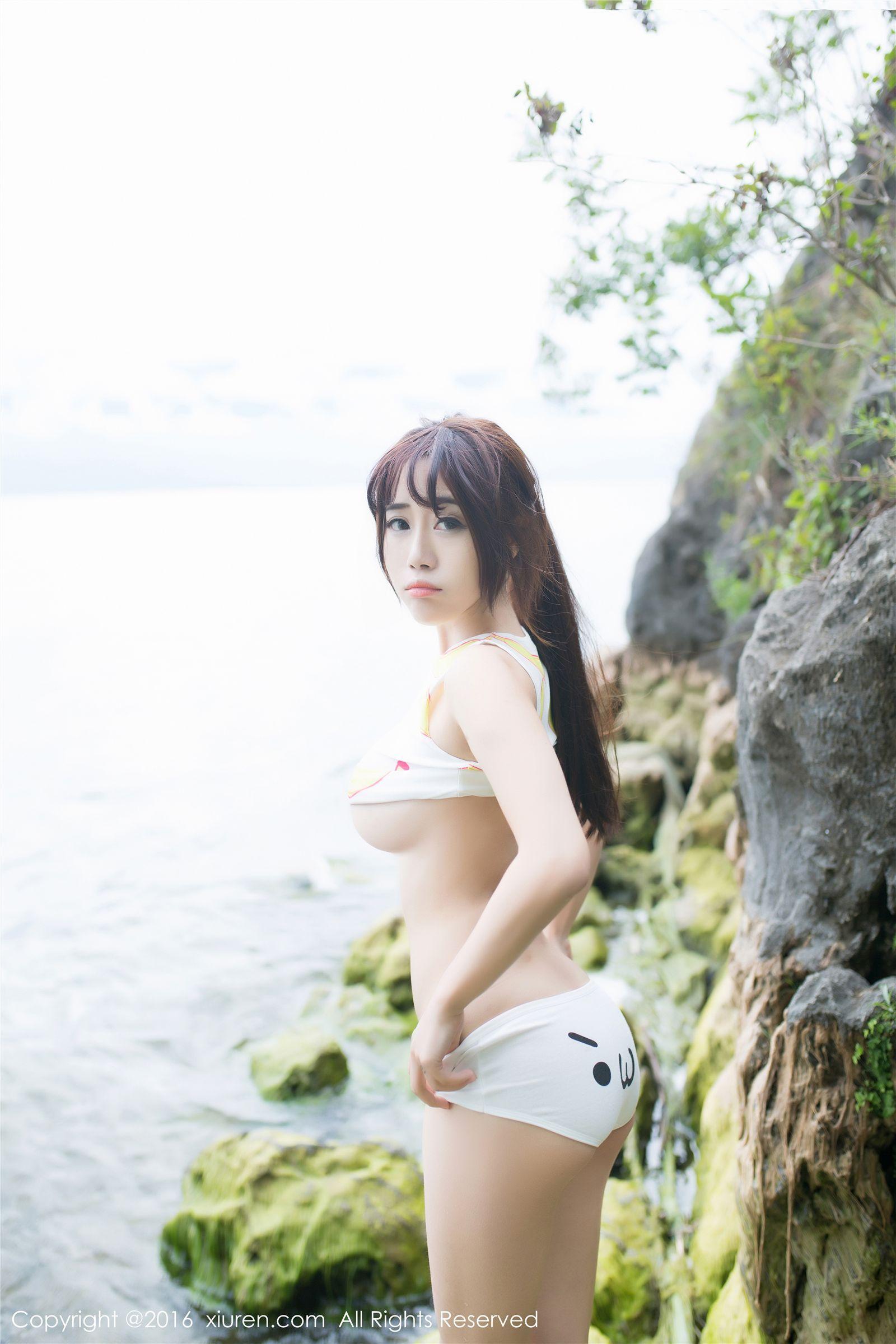 [秀人XIUREN] 2016.10.24 NO.623 兜豆靓Youlina_p041