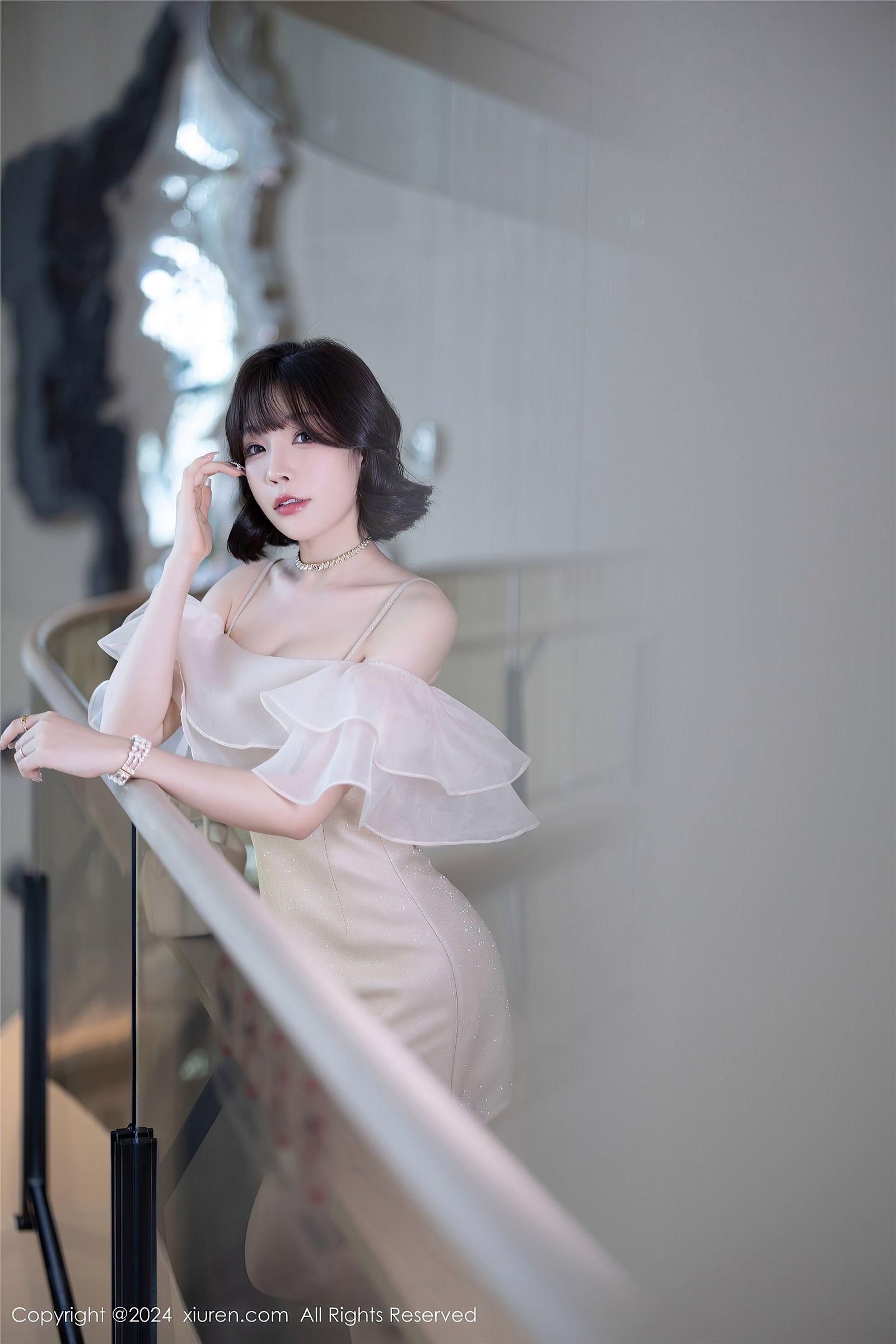 [XIUREN秀人网] 2024.07.25 NO.8917 徐莉芝Booty_p064