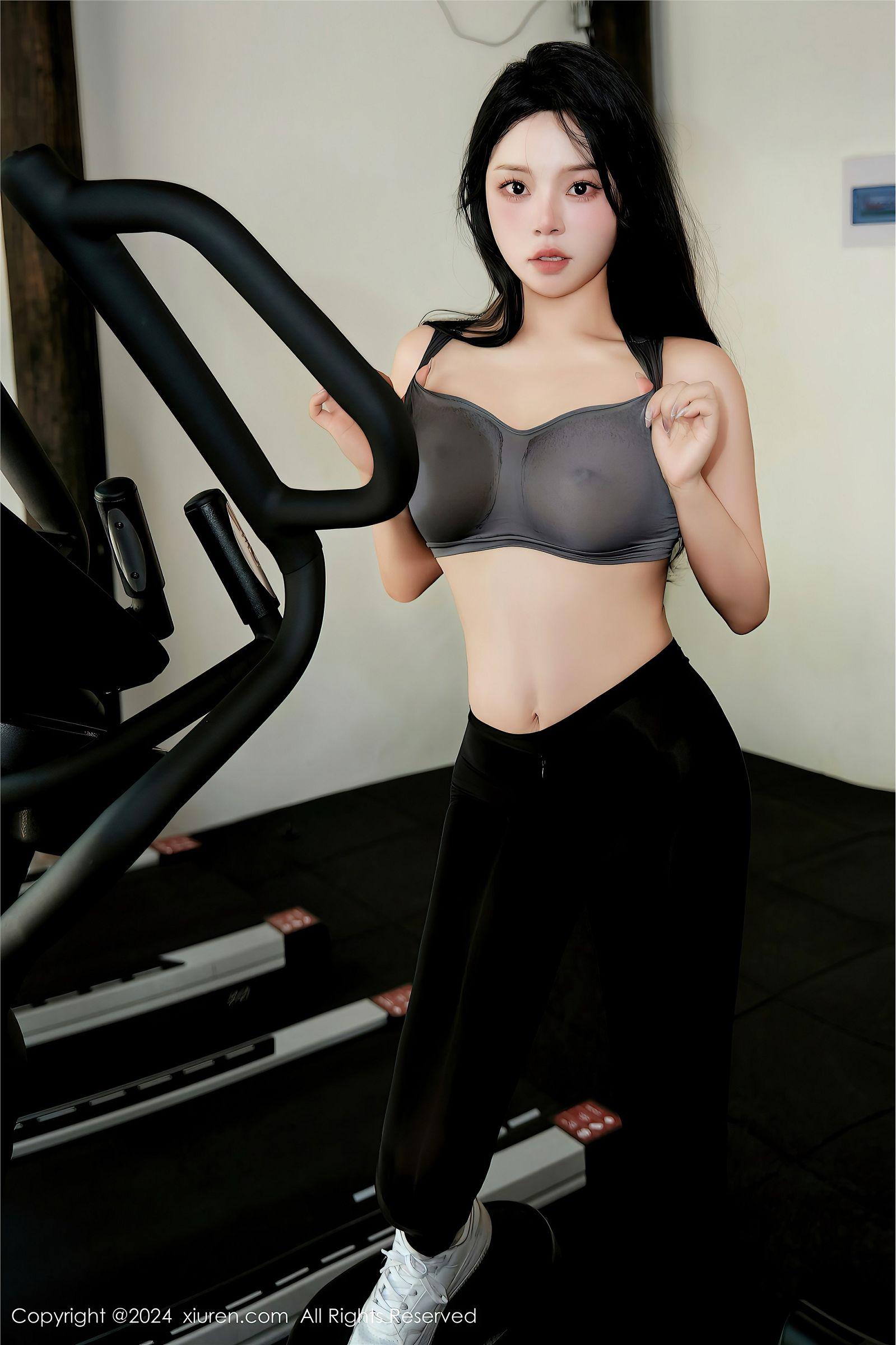 [XIUREN秀人网] 2024.12.03 NO.9540 麦田_p001