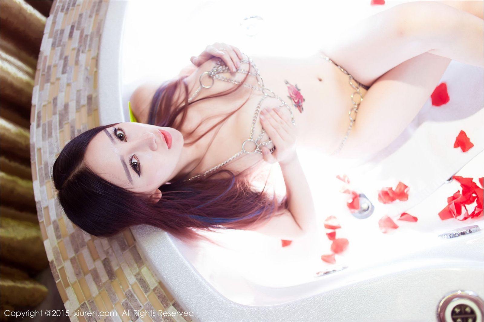 [秀人XIUREN] 2015.10.28 NO.411 邹晶晶_p036