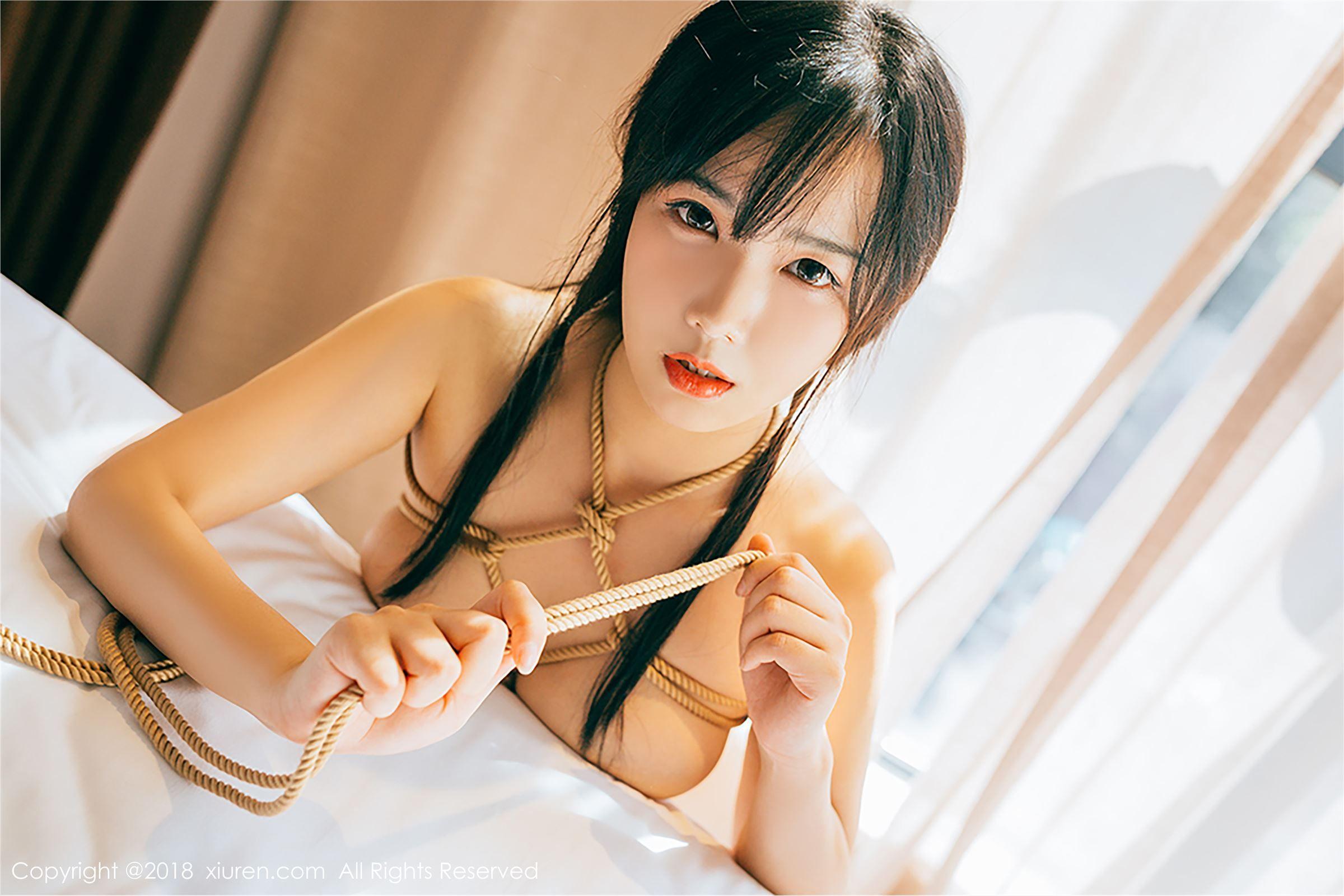 [秀人XIUREN] 2018.10.18 NO.1199 徐微微mia_p068