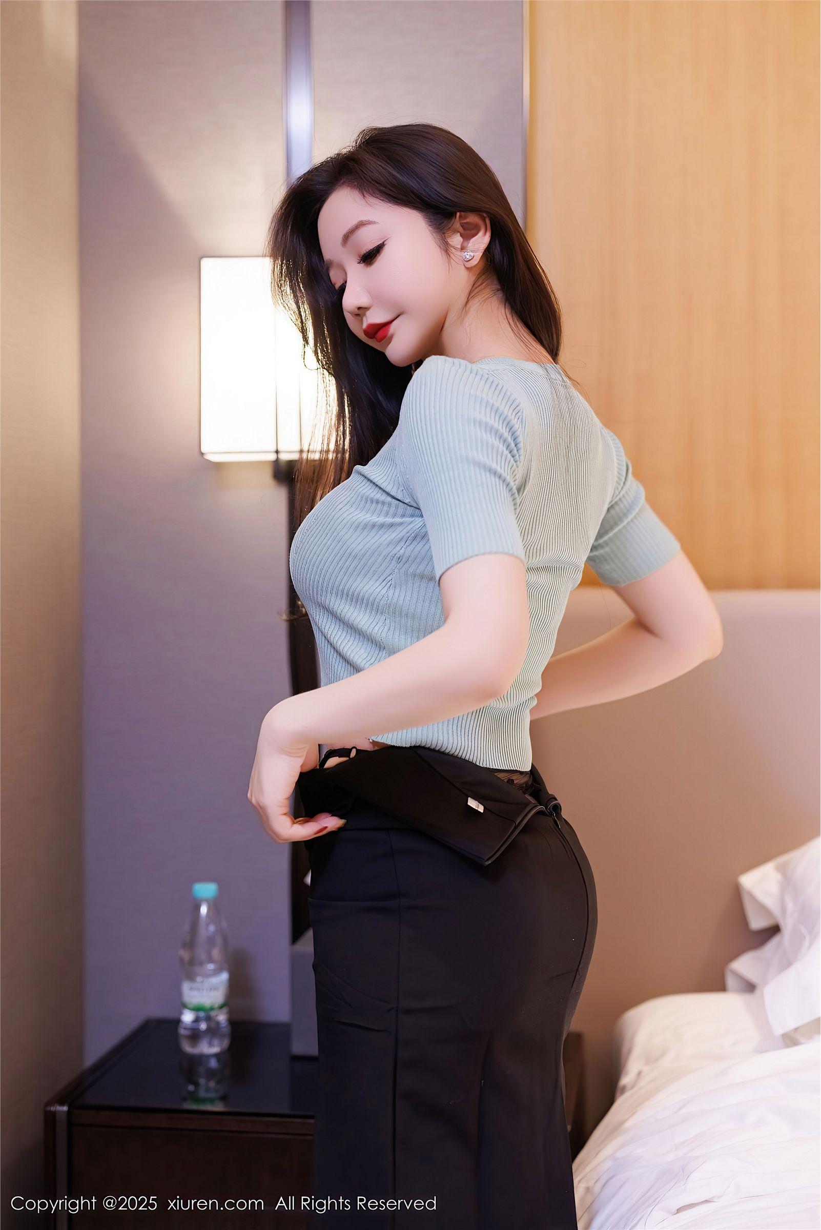 [XIUREN秀人网] 2025.03.24 NO.10060 心妍小公主_p002