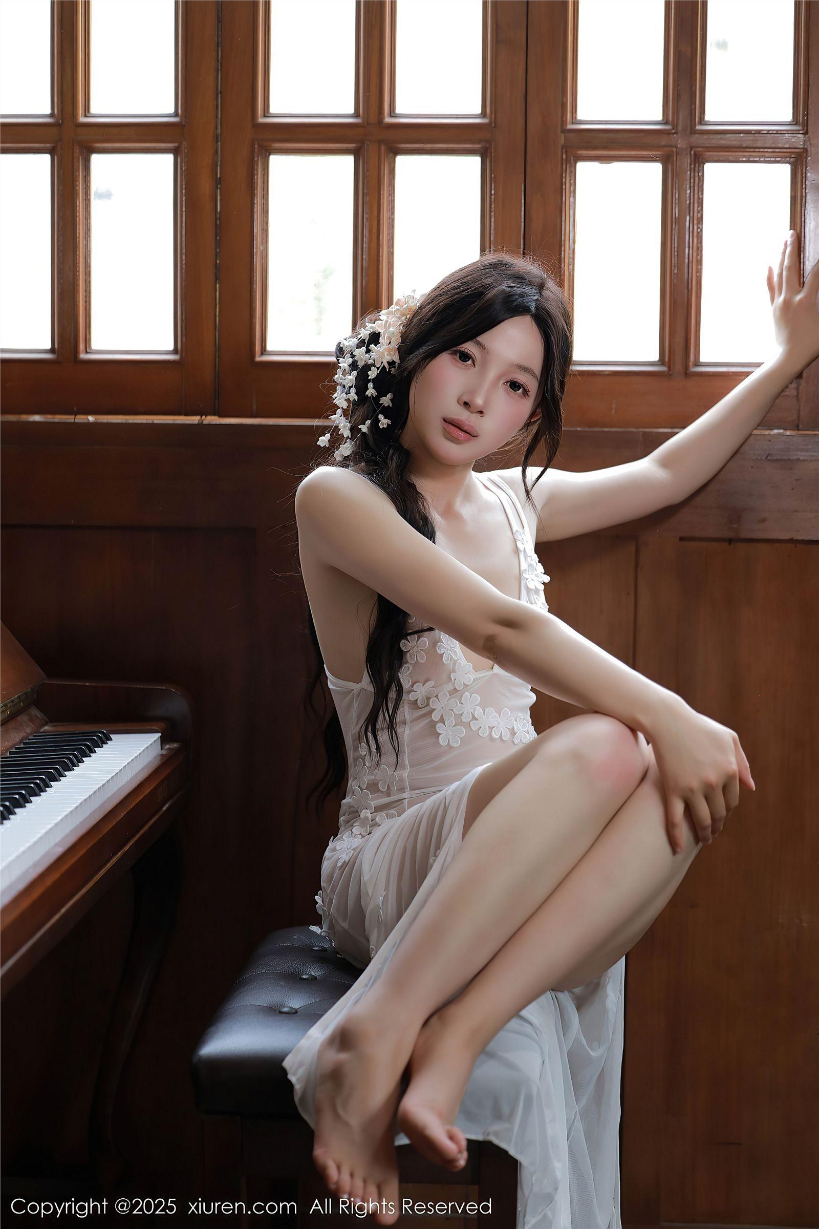 [XIUREN秀人网] 2025.04.25 NO.10198 橙子酱Lillian_p046