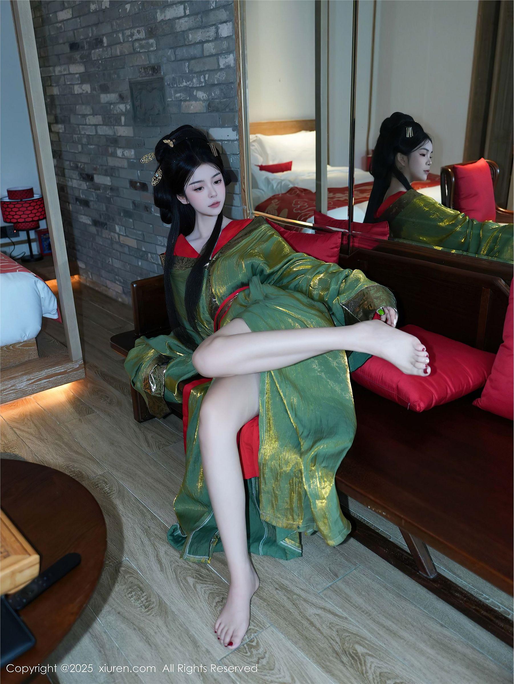 [XIUREN秀人网] 2025.04.09 NO.10126 雪糕CiCi_p006