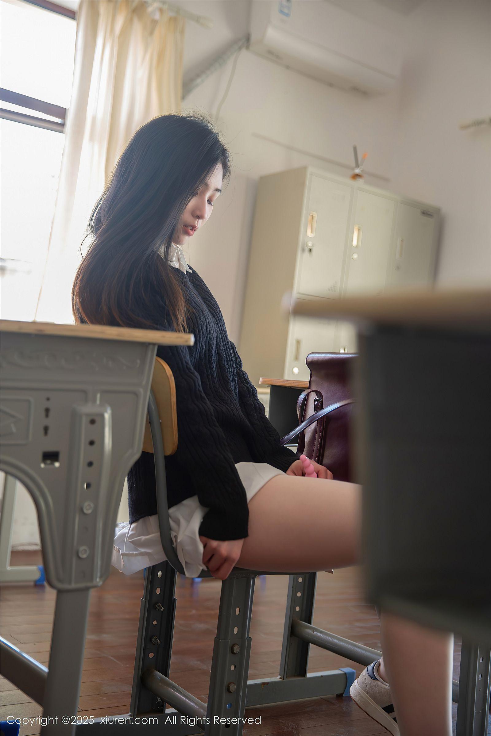 [XIUREN秀人网] 2025.03.27 NO.10078 刘婷婷_p015