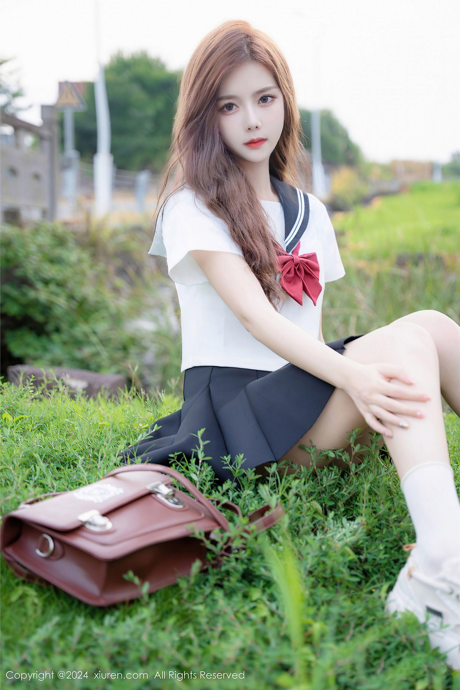 [XIUREN秀人网] 2024.08.01 NO.8948 拍黄瓜girl_p046