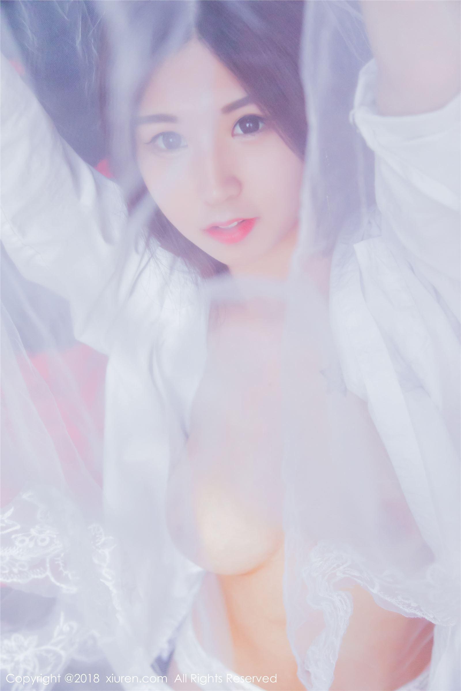 [秀人XIUREN] 2018.05.31 NO.1032 点点lily_p009