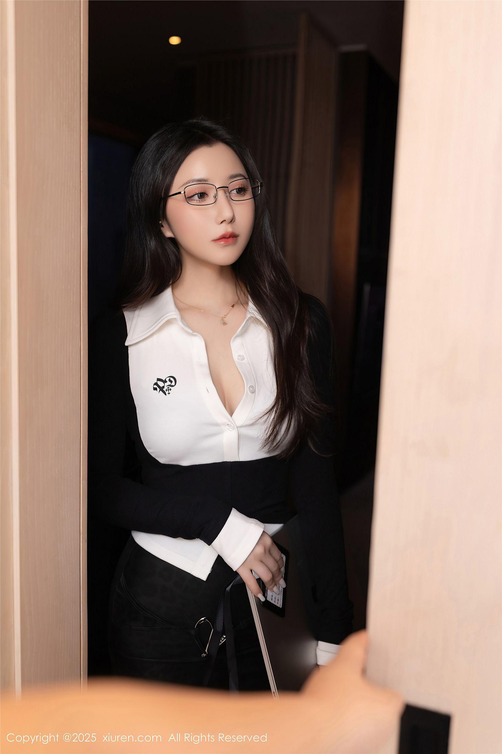 [XIUREN秀人网] 2025.05.30 NO.10353 鱼子酱Fish_p009