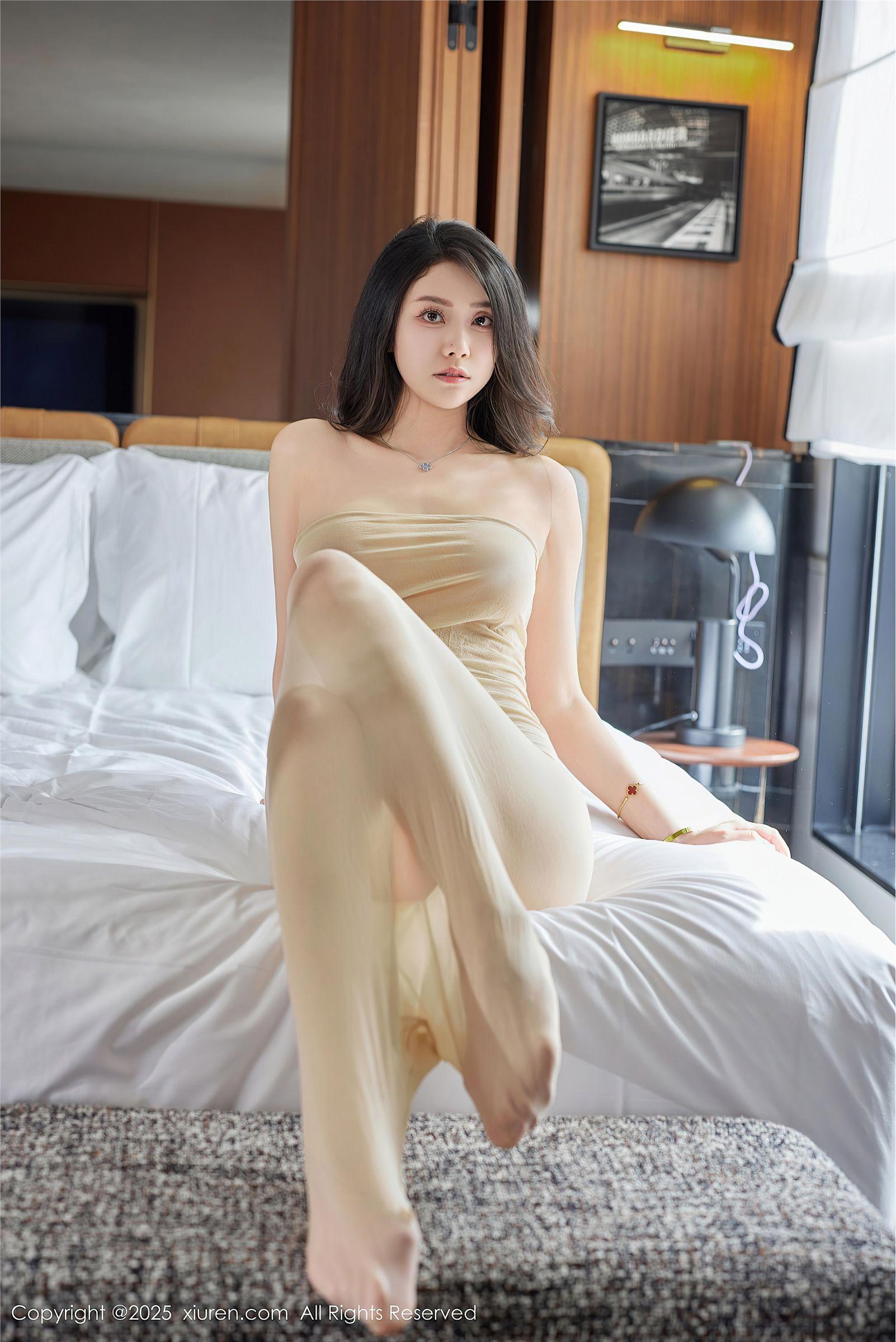 [XIUREN秀人网] 2025.04.21 NO.10175 方子萱_p058
