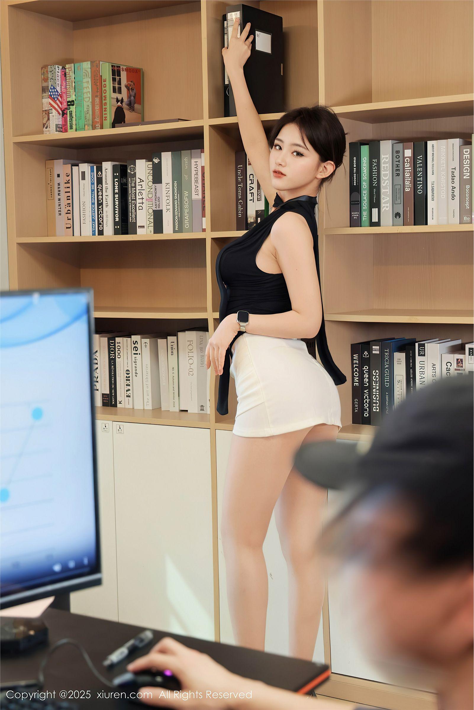 [XIUREN秀人网] 2025.03.21 NO.10052 小橘子orange_p009