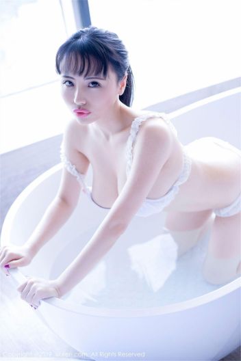[XIUREN秀人网] 2019.05.06 No.1431 蕊蕊ruirui_p007