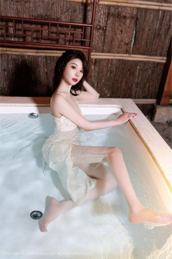 [XIUREN秀人网] 2024.12.23 NO.9643 梦心玥_p035