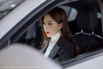 [XIUREN秀人网] 2020.12.17 NO.2910 杨紫嫣Cynthia_p016