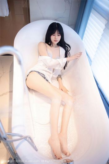 [XIUREN秀人网] 2022.11.25 NO.5909 77qiqi_p064