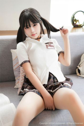 [XIUREN秀人网] 2024.12.10 NO.9573 姚若兮vay_p003