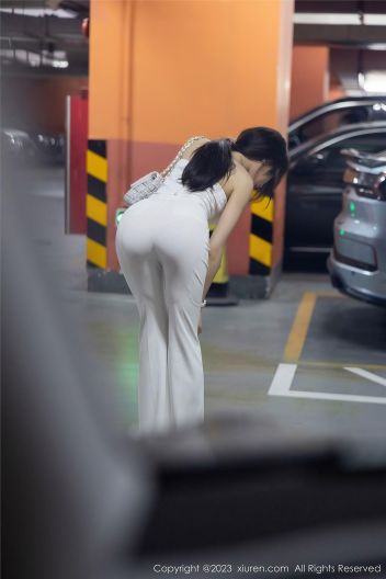 [XIUREN秀人网] 2023.04.24 NO.6628 徐莉芝Booty_p003