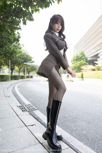 [XIUREN秀人网] 2021.12.03 NO.4299 芝芝Booty_p016