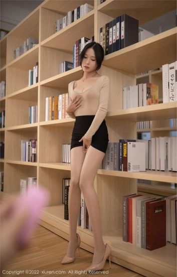 [XIUREN秀人网] 2022.01.27 NO.4523 利世_p014