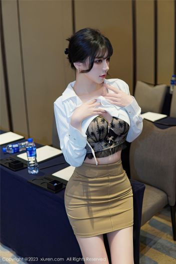 [XIUREN秀人网] 2023.01.10 No.6111 桃桃子_p063