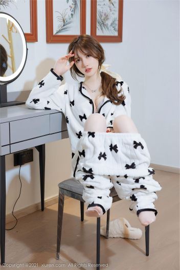 [XIUREN秀人网] 2021.12.21 NO.4365 美桃酱_p022