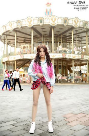 [AISS爱丝钻石] 经典丝袜美腿外拍 NO.037 假日游乐园_p077