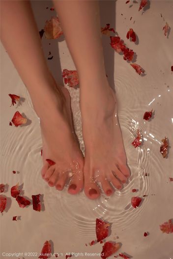 [XIUREN秀人网] 2022.10.09 NO.5682 Hebe韩心雨_p055