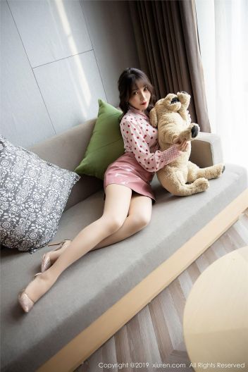 [XIUREN秀人网] 2019.10.21 NO.1742 芝芝Booty_p009