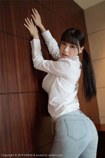 [MFStar模范学院] 2019.08.12 Vol.207 Flower朱可_儿_p034