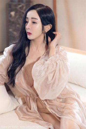 [XIUREN秀人网] 2021.10.27 NO.4129 允爾_p001