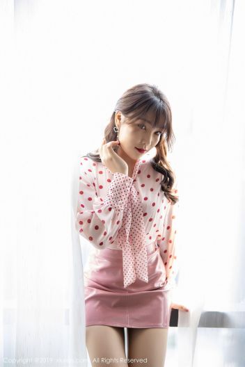 [XIUREN秀人网] 2019.10.21 NO.1742 芝芝Booty_p023