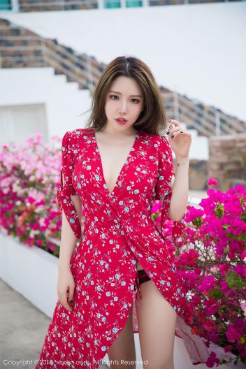 [秀人XIUREN] 2018.12.24 NO.1284 黄楽然_p049