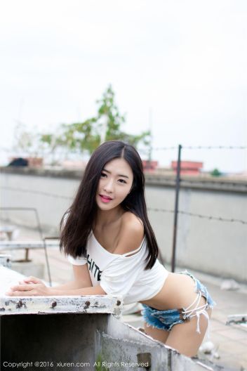 [秀人XIUREN] 2016.10.25 NO.624 周琰琳LIN_p023