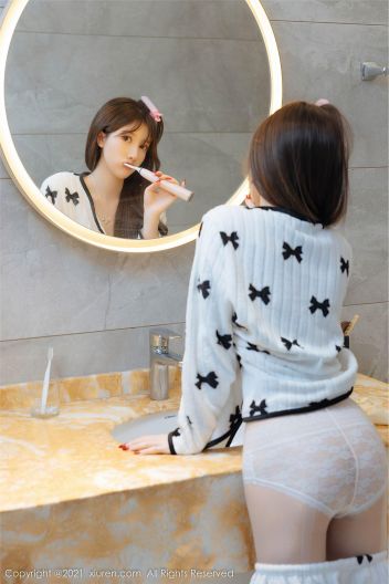[XIUREN秀人网] 2021.12.21 NO.4365 美桃酱_p039