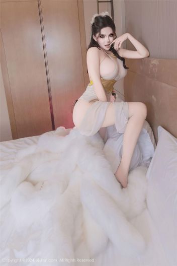 [XIUREN秀人网] 2024.10.15 NO.9286 伊丽莎有点白_p015