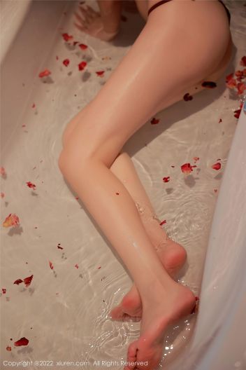 [XIUREN秀人网] 2022.10.09 NO.5682 Hebe韩心雨_p044