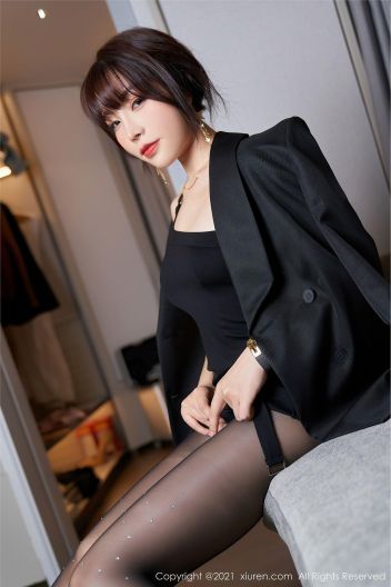 [XIUREN秀人网] 2021.04.08 NO.3285 芝芝Booty_p056