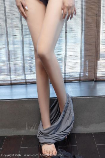 [XIUREN秀人网] 2021.10.15 NO.4072 允爾_p058