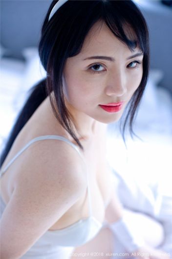 [秀人XIUREN] 2018.10.09 NO.1182 瑞瑞ruirui_p006