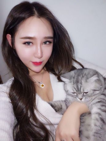[AISS爱丝钻石] 明星模特欣楊KITTY 爆乳写真_p080
