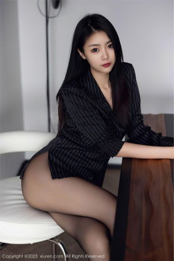 [XIUREN秀人网] 2023.05.05 NO.6677 可樂Vicky_p050