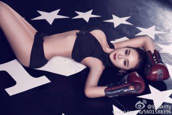 [AISS爱丝钻石] 明星模特欣楊KITTY 爆乳写真_p061