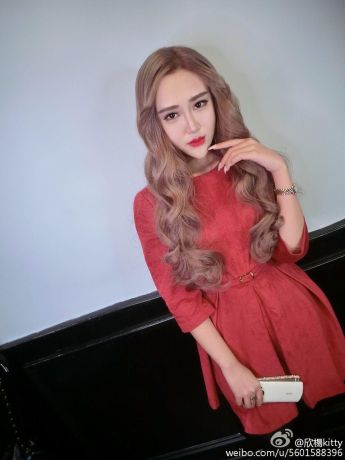 [AISS爱丝钻石] 明星模特欣楊KITTY 爆乳写真_p098