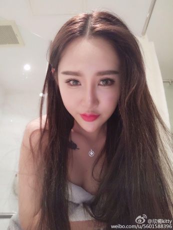 [AISS爱丝钻石] 明星模特欣楊KITTY 爆乳写真_p047