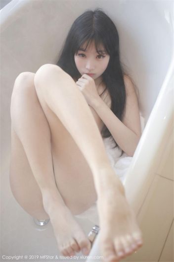 [MFStar模范学院] 2019.05.06 NO.189 草莓兔兔_p024