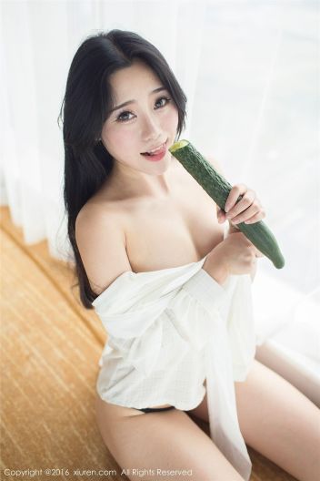 [秀人XIUREN] 2016.05.04 NO.519 兜豆靓Youlina_p046