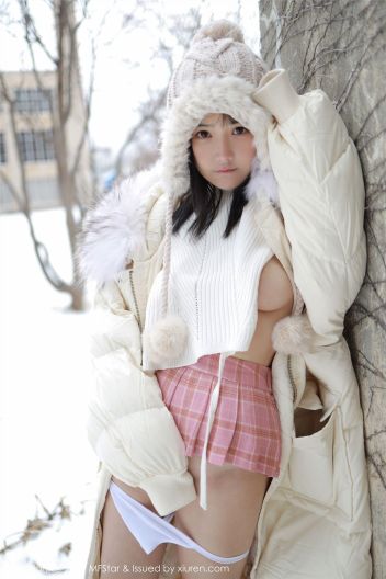 [MFStar模范学院] 2019.12.30 VOL.246 室外冰天雪地街头上 徐微微mia_p051