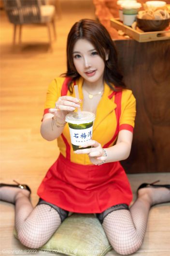[XIUREN秀人网] 2022.08.29 NO.5509 小海臀Rena_p054