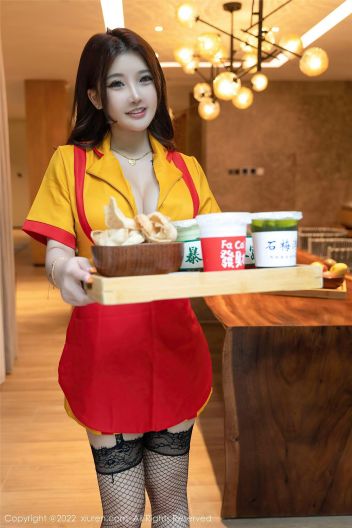 [XIUREN秀人网] 2022.08.29 NO.5509 小海臀Rena_p004